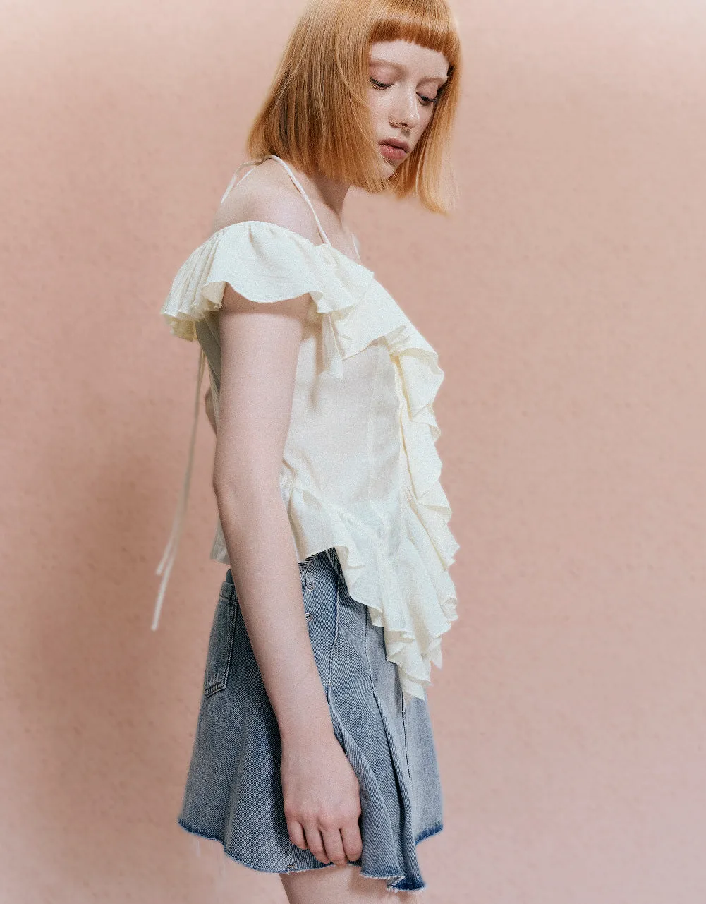 Ruffle Sleeveless Off-Shoulder Shirt sold by Urban Revivo product image thumbnail 3