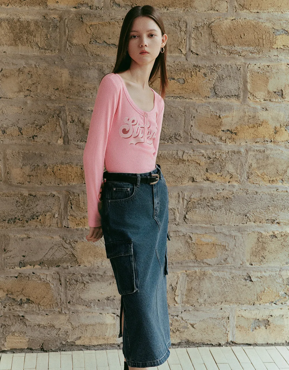 Letter Printed Crew Neck Skinny T-Shirt sold by Urban Revivo product image thumbnail 3