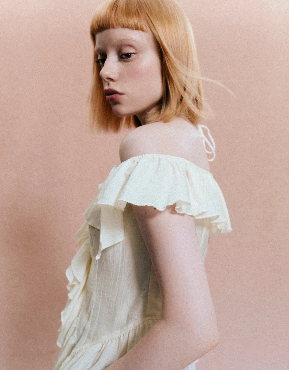 Ruffle Sleeveless Off-Shoulder Shirt sold by Urban Revivo product image thumbnail 5