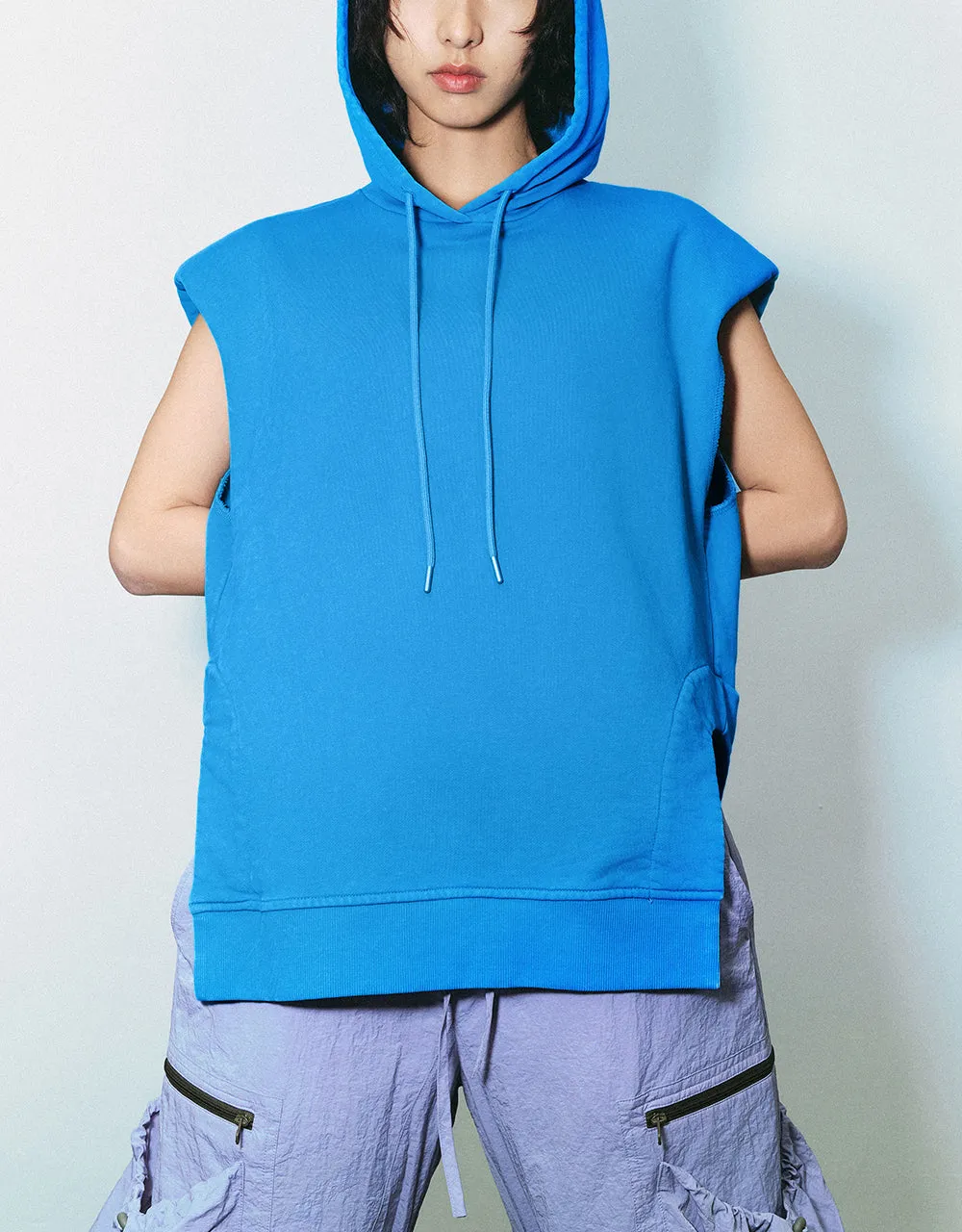 Hooded Loose Tank Top sold by Urban Revivo product image thumbnail 2
