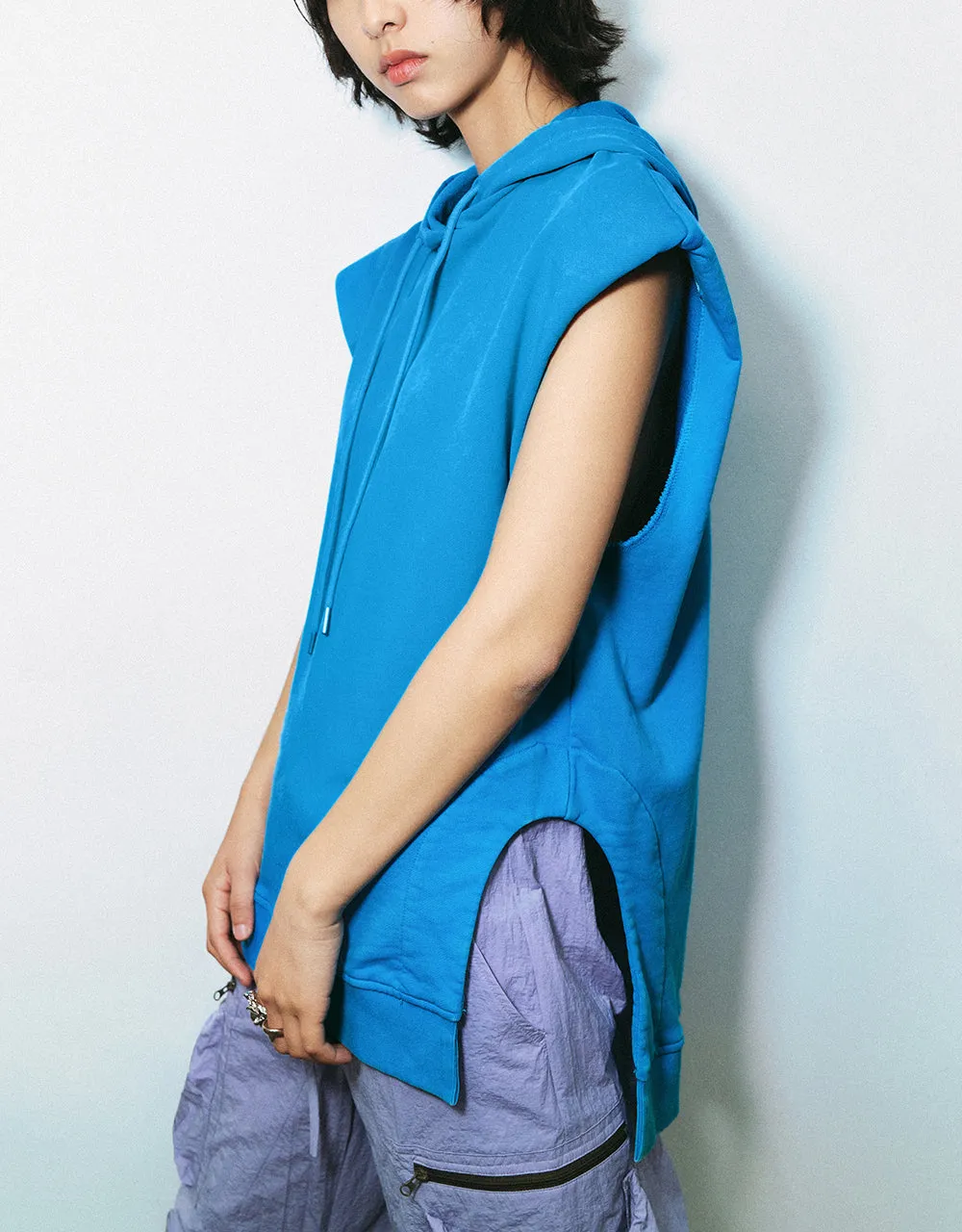 Hooded Loose Tank Top sold by Urban Revivo product image thumbnail 3