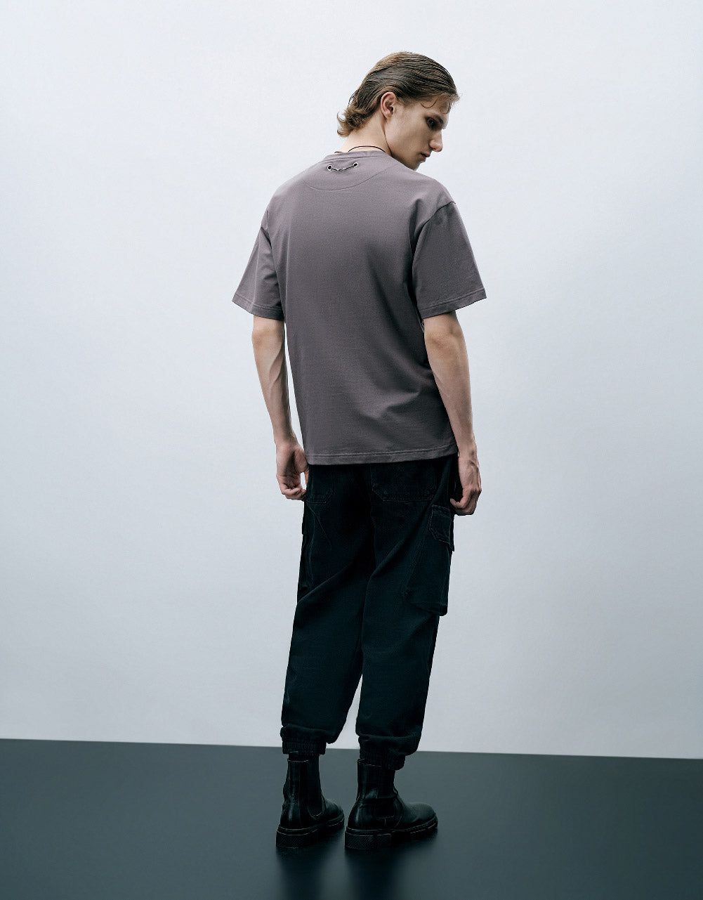 Crew Neck Straight T-Shirt sold by Urban Revivo product image thumbnail 3