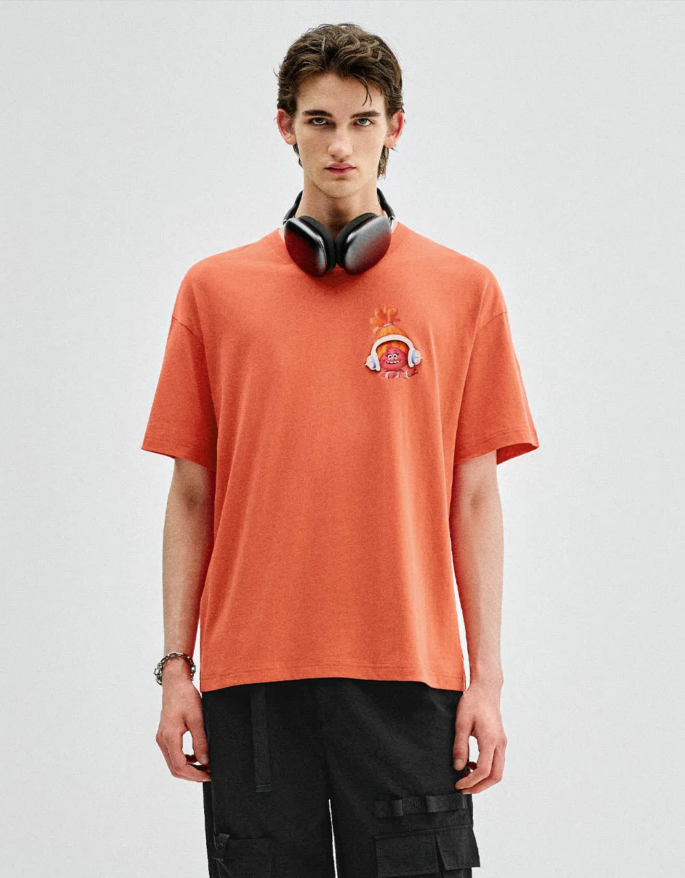 Crew Neck Loose T-Shirt sold by Urban Revivo