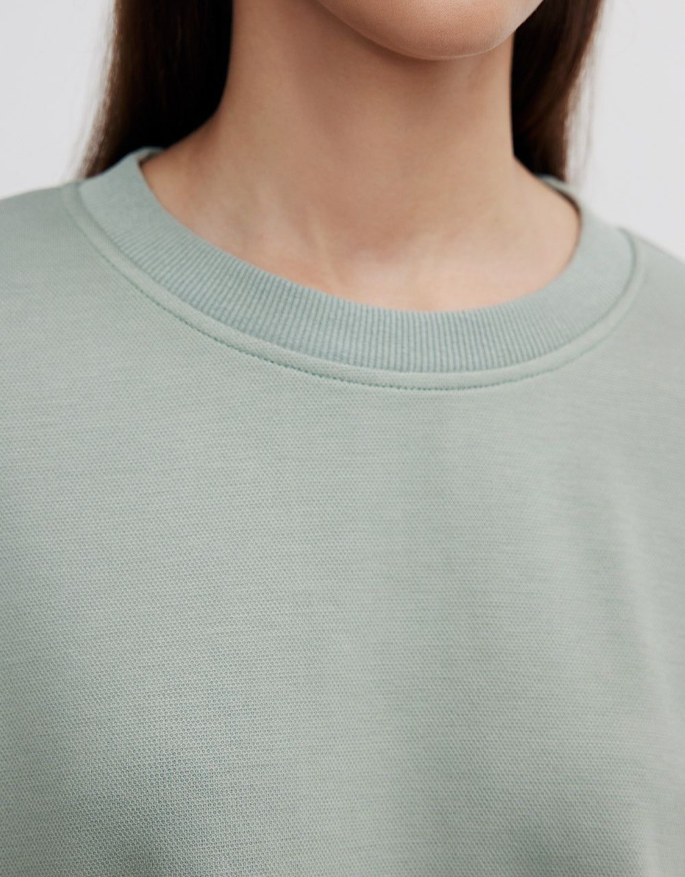 Basic Sweatshirt sold by Urban Revivo product image thumbnail 5