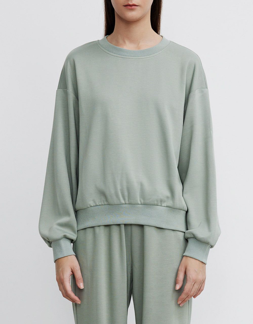 Basic Sweatshirt sold by Urban Revivo product image thumbnail 2