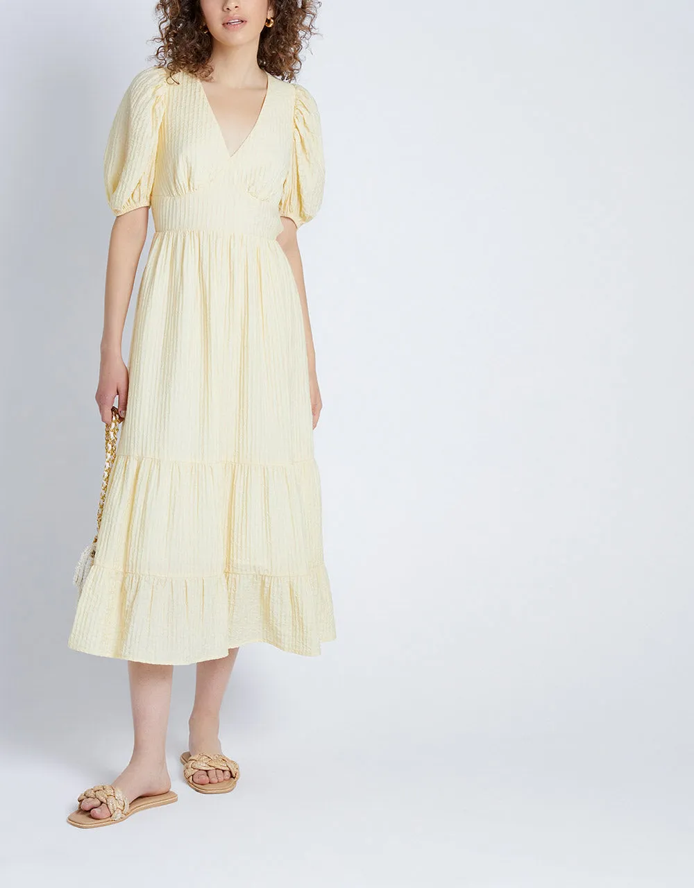 Puff Sleeve Tiered Midi Dress sold by Urban Revivo product image thumbnail 5