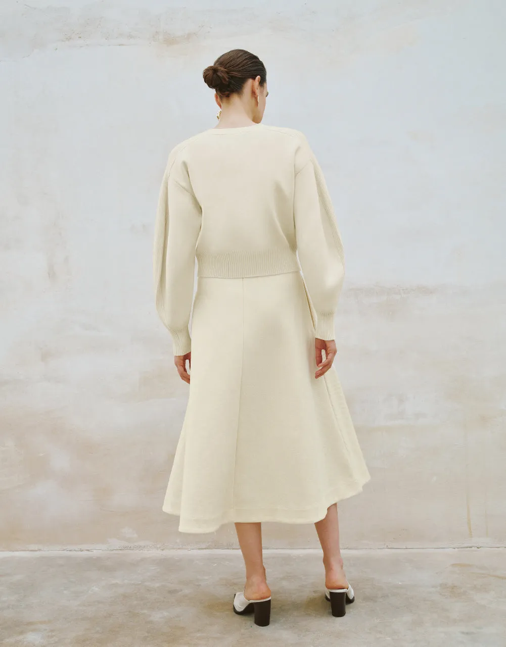 Drop Shoulder Sleeve V-Neck Knitted Cardigan sold by Urban Revivo product image thumbnail 3