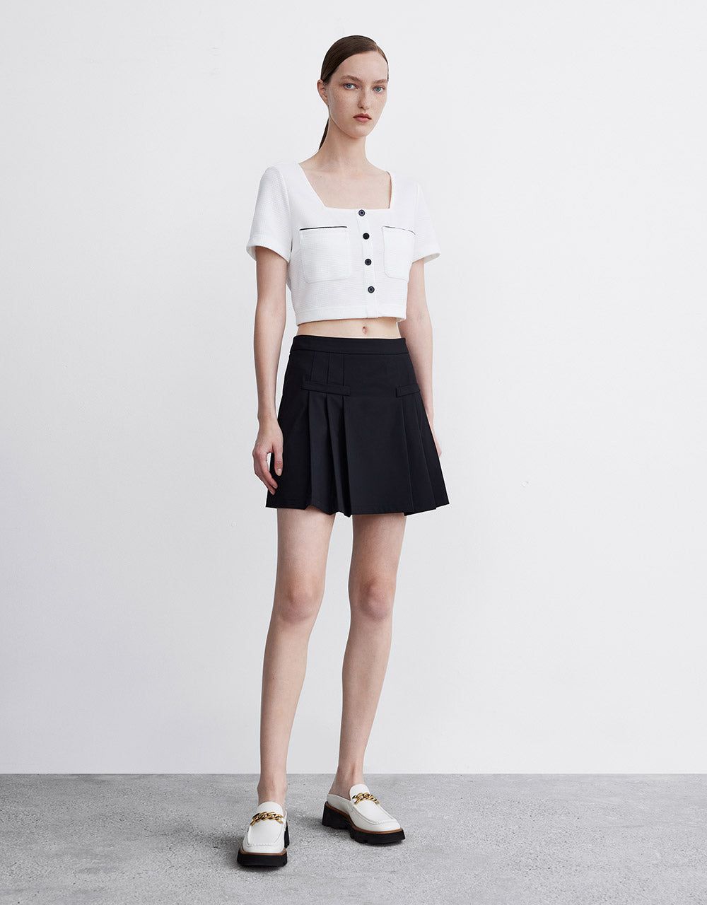 Pleated Mini Skirt sold by Urban Revivo product image thumbnail 5