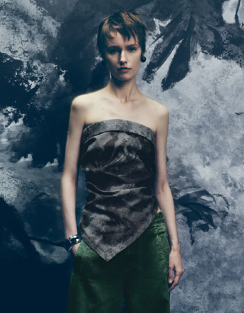 Printed Bandeau Top sold by Urban Revivo