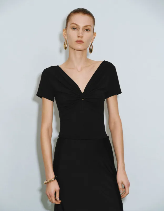 Ruched V-Neck Skinny T-Shirt made by Urban Revivo