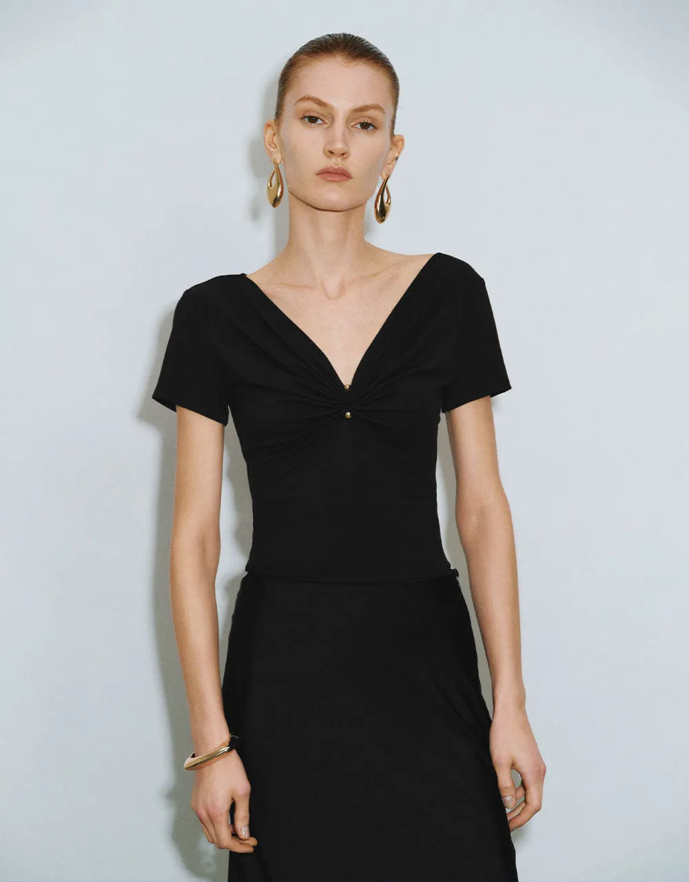 Ruched V-Neck Skinny T-Shirt sold by Urban Revivo