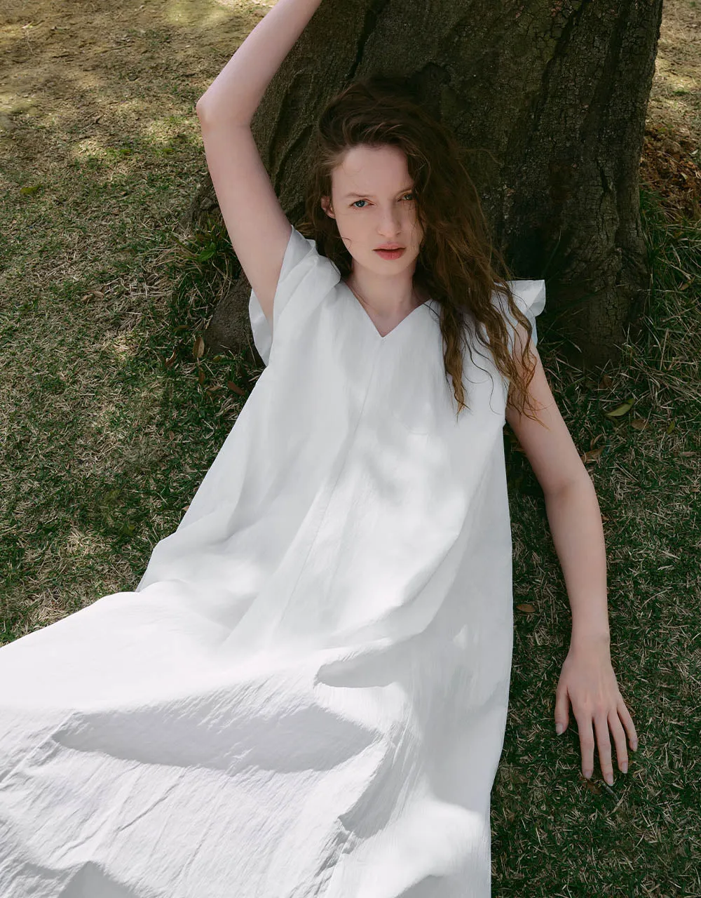 Sleeveless V-Neck A-Line Dress sold by Urban Revivo product image thumbnail 2