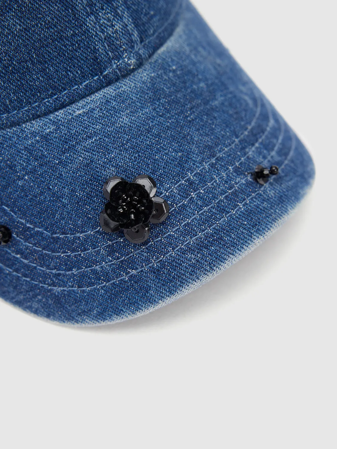 Denim Baseball Cap sold by Urban Revivo product image thumbnail 5