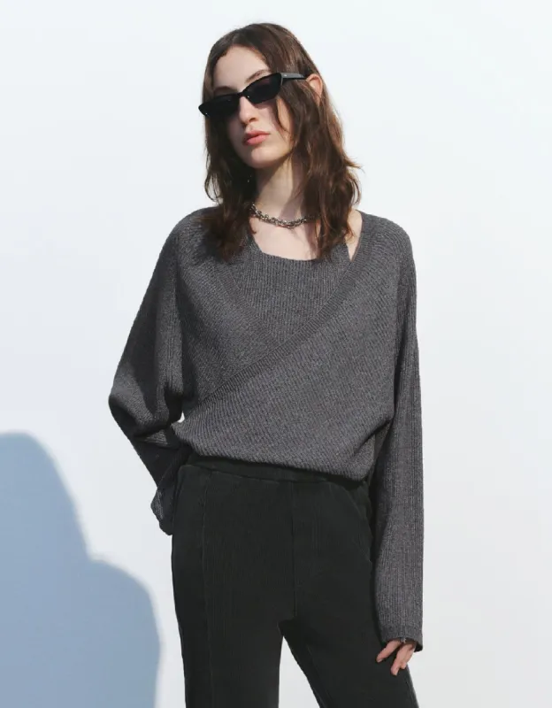 2 In 1 U Neck Knitted T-Shirt sold by Urban Revivo