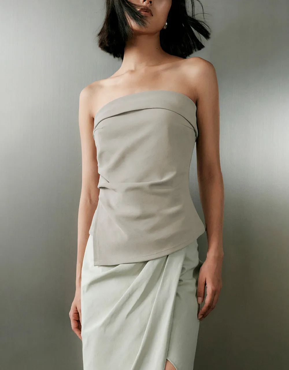 Ruched Bandeau Top sold by Urban Revivo product image thumbnail 2