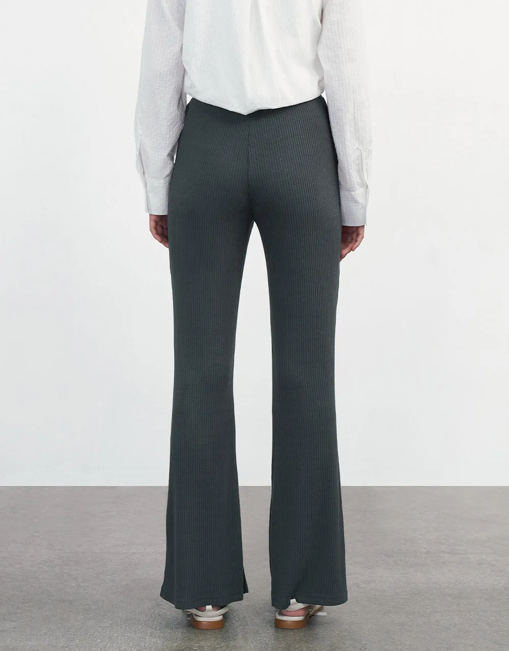 Ribbed Knit Flare Pants sold by Urban Revivo product image thumbnail 4