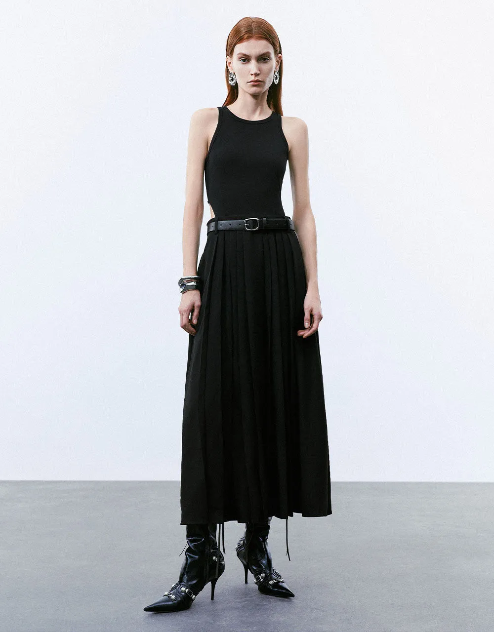 Cut-Out Crew Neck Straight Dress sold by Urban Revivo