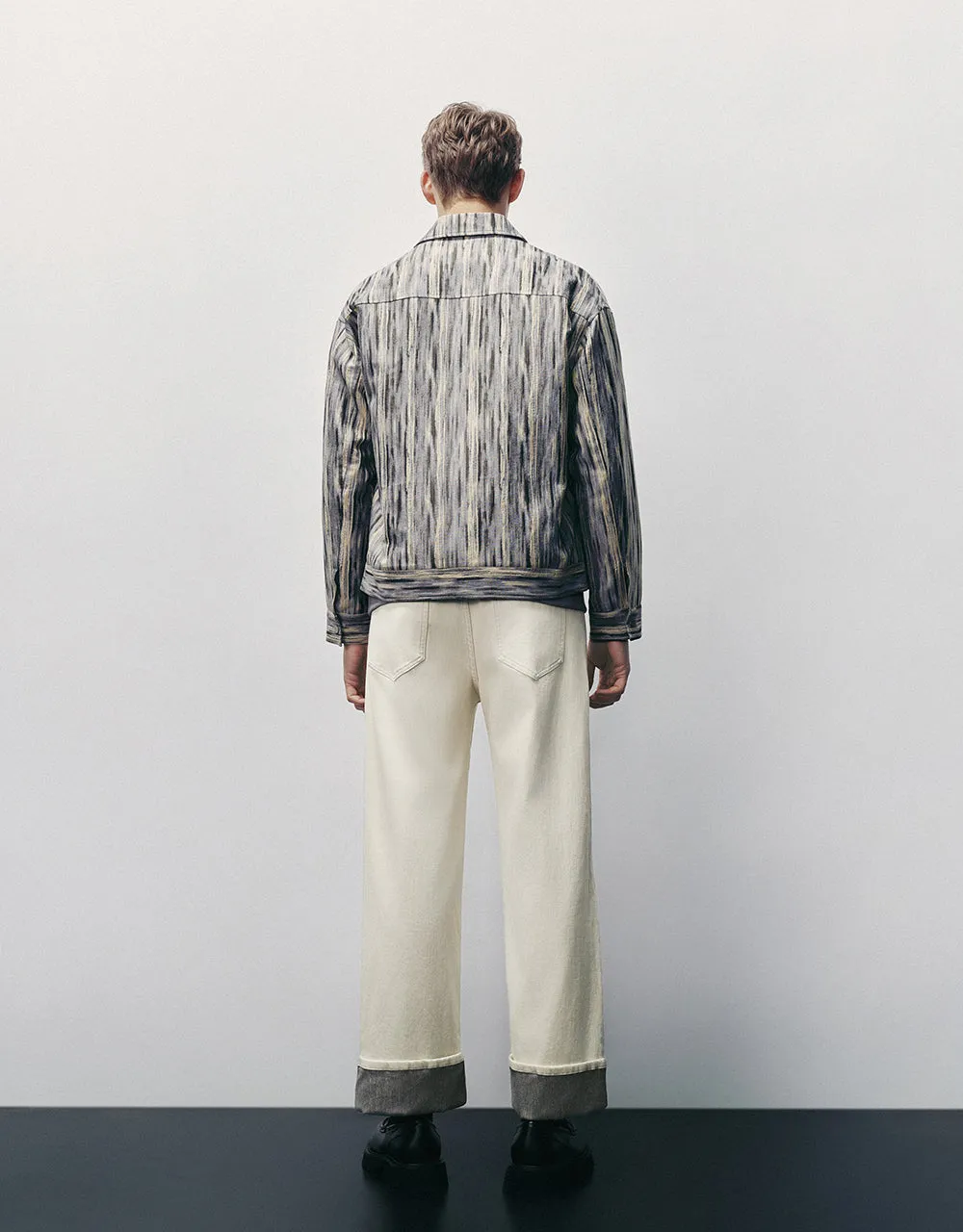 Printed Loose Straight Jacket sold by Urban Revivo product image thumbnail 5