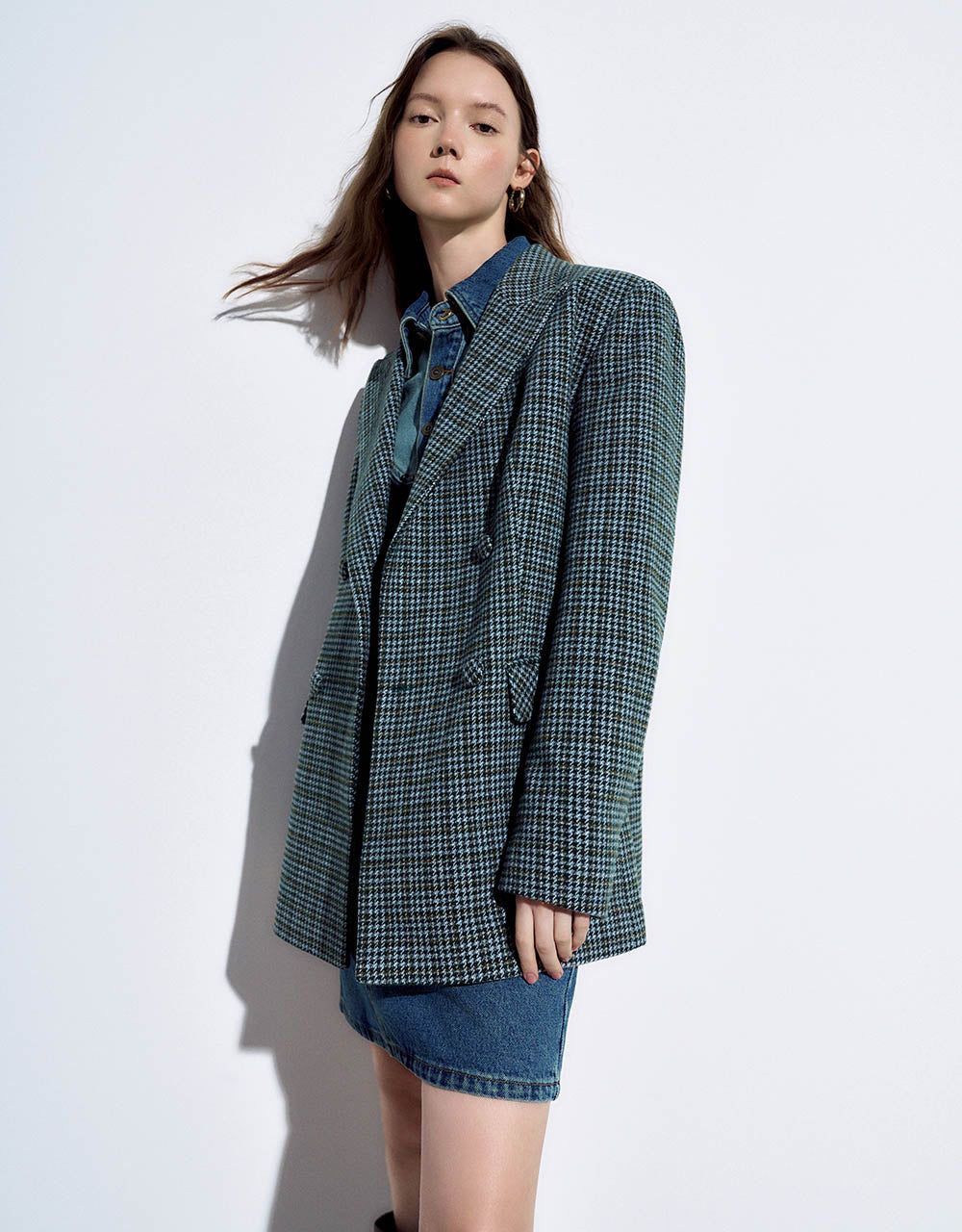Plaid Tailored Blazer sold by Urban Revivo product image thumbnail 3