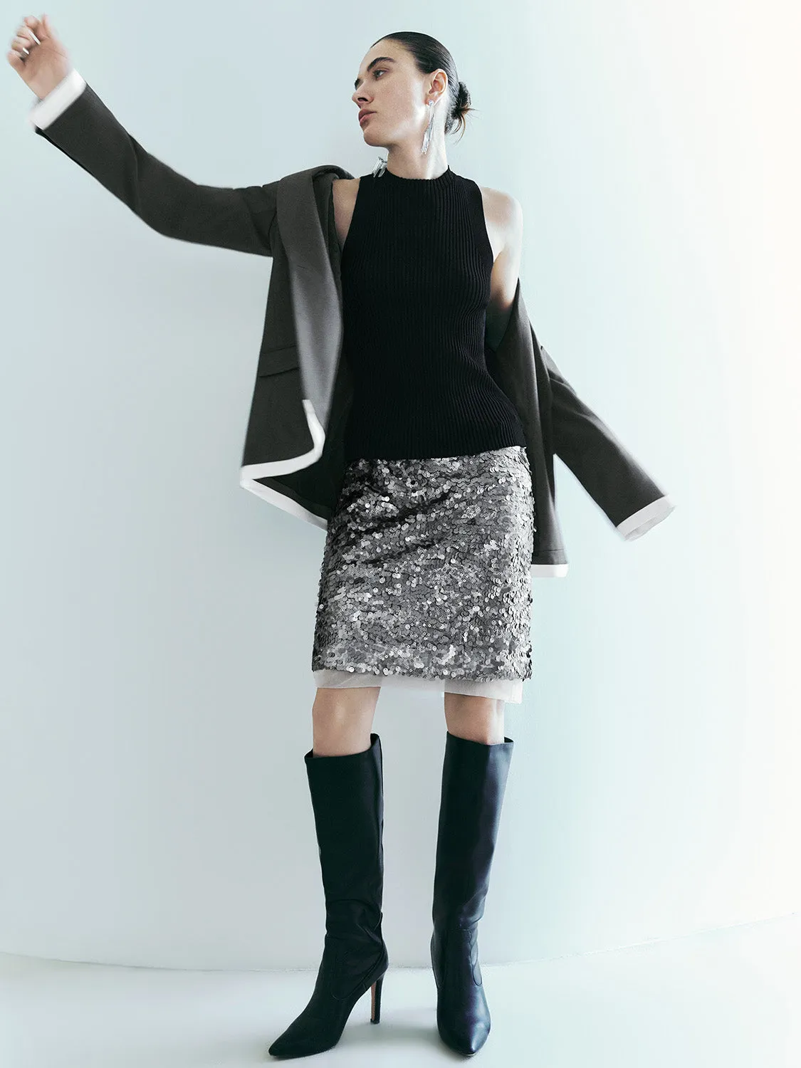 Sequins Mini A-Line Skirt sold by Urban Revivo product image thumbnail 5