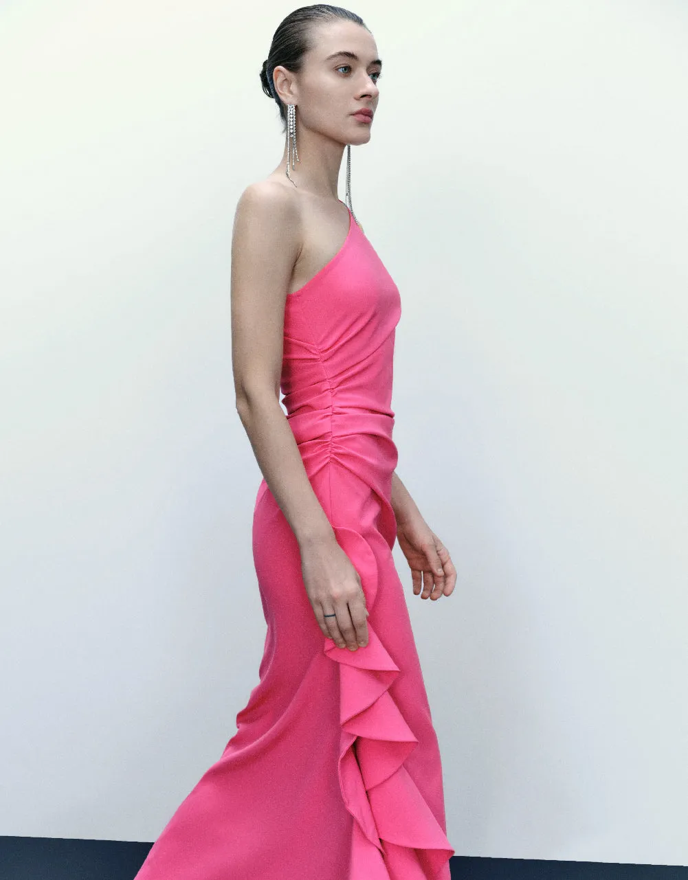 Sleeveless One Shoulder A-Line Dress sold by Urban Revivo product image thumbnail 3