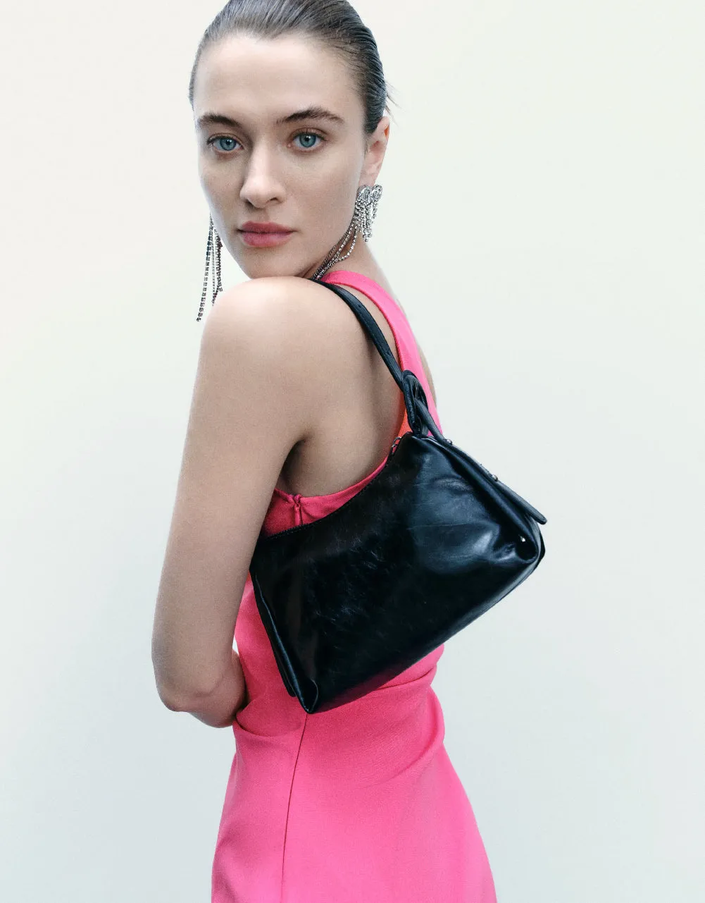 Sleeveless One Shoulder A-Line Dress sold by Urban Revivo product image thumbnail 5