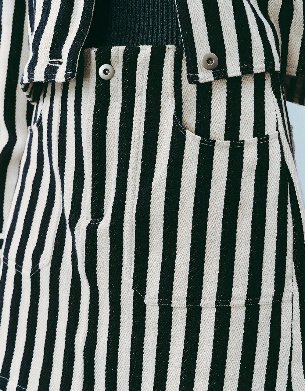 Striped Mini A-Line Skirt sold by Urban Revivo product image thumbnail 5