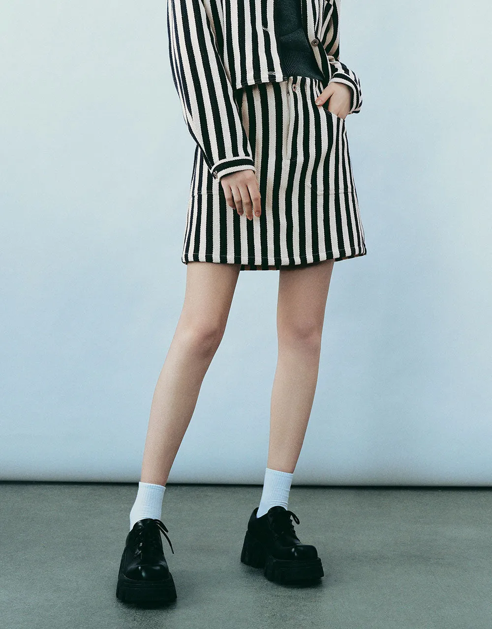 Striped Mini A-Line Skirt sold by Urban Revivo product image thumbnail 2