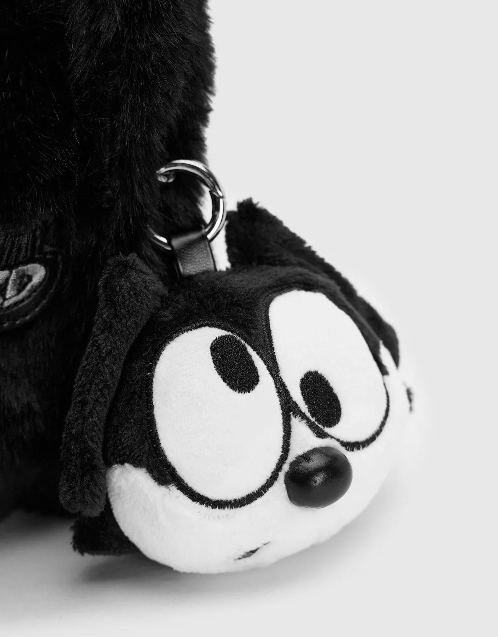 Furry Shoulder Bag sold by Urban Revivo product image thumbnail 5