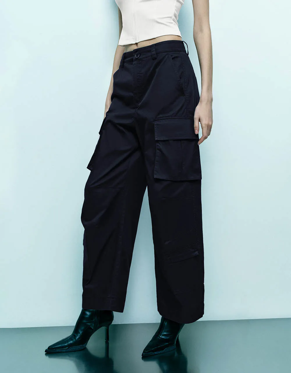 Wide-Leg Pants sold by Urban Revivo product image thumbnail 4