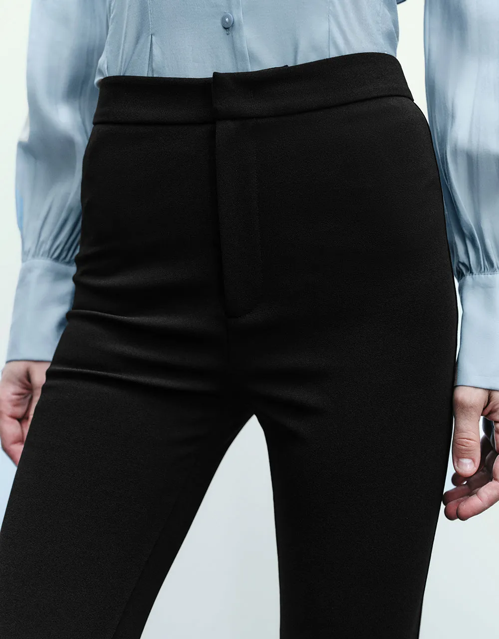 Split Hem Skinny Flare Pants sold by Urban Revivo product image thumbnail 5