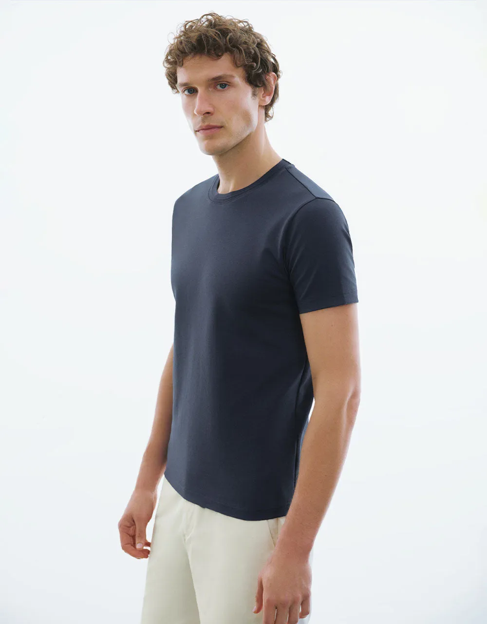 Crew Neck Straight T-Shirt sold by Urban Revivo product image thumbnail 3