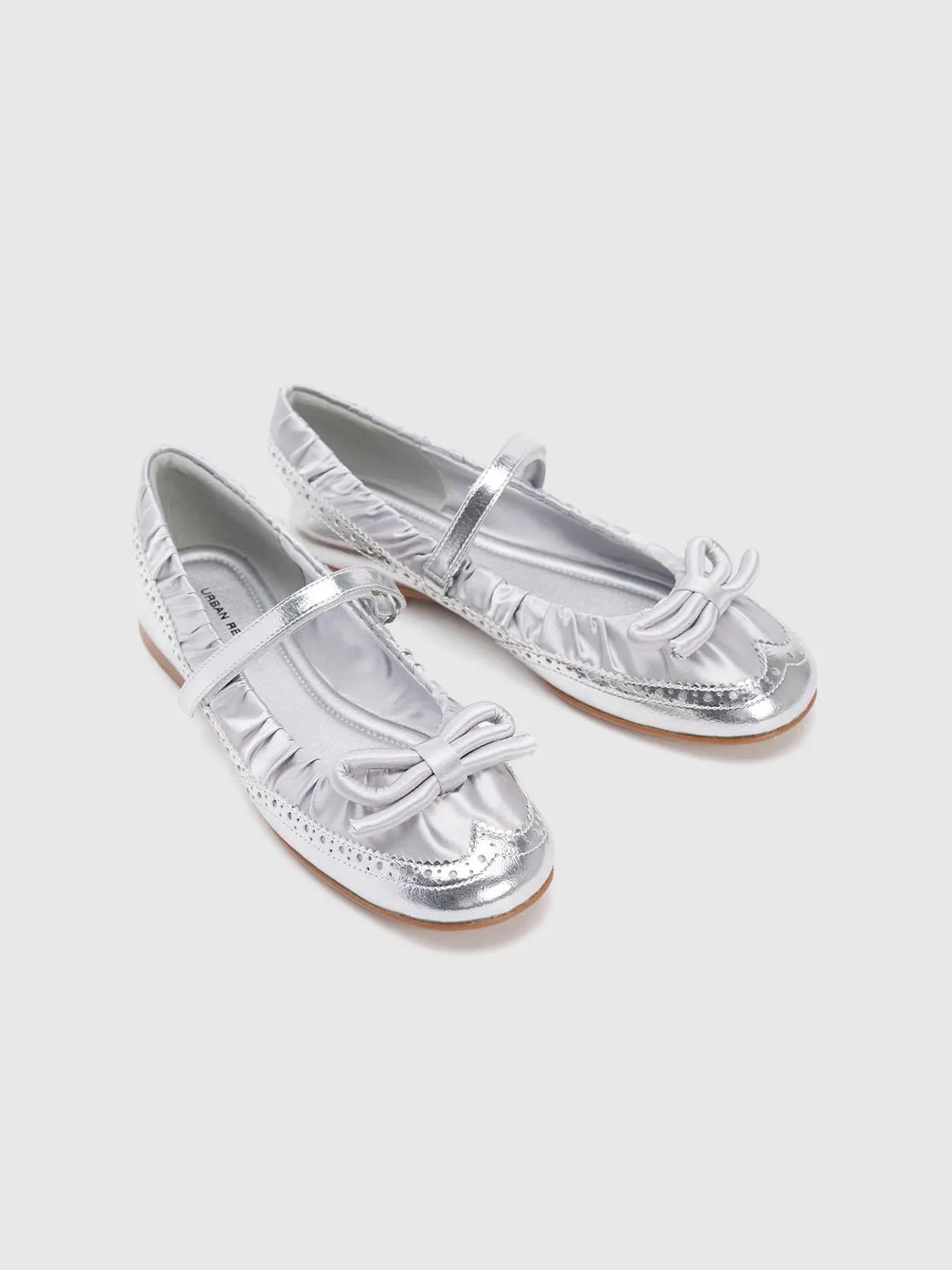 Bow Décor Vegan Leather Pumps sold by Urban Revivo