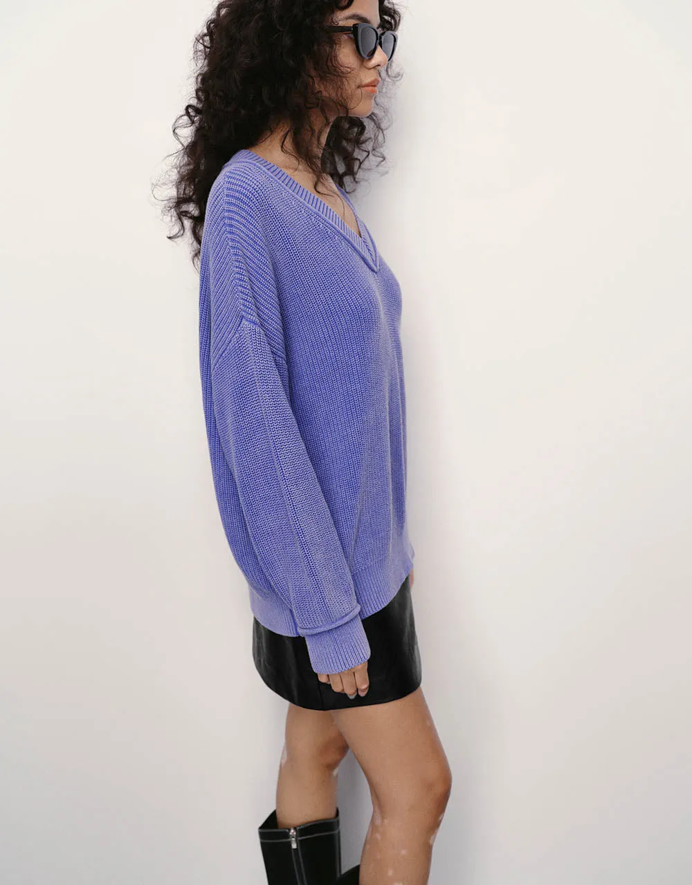 V-Neck Knitted T-Shirt sold by Urban Revivo product image thumbnail 3