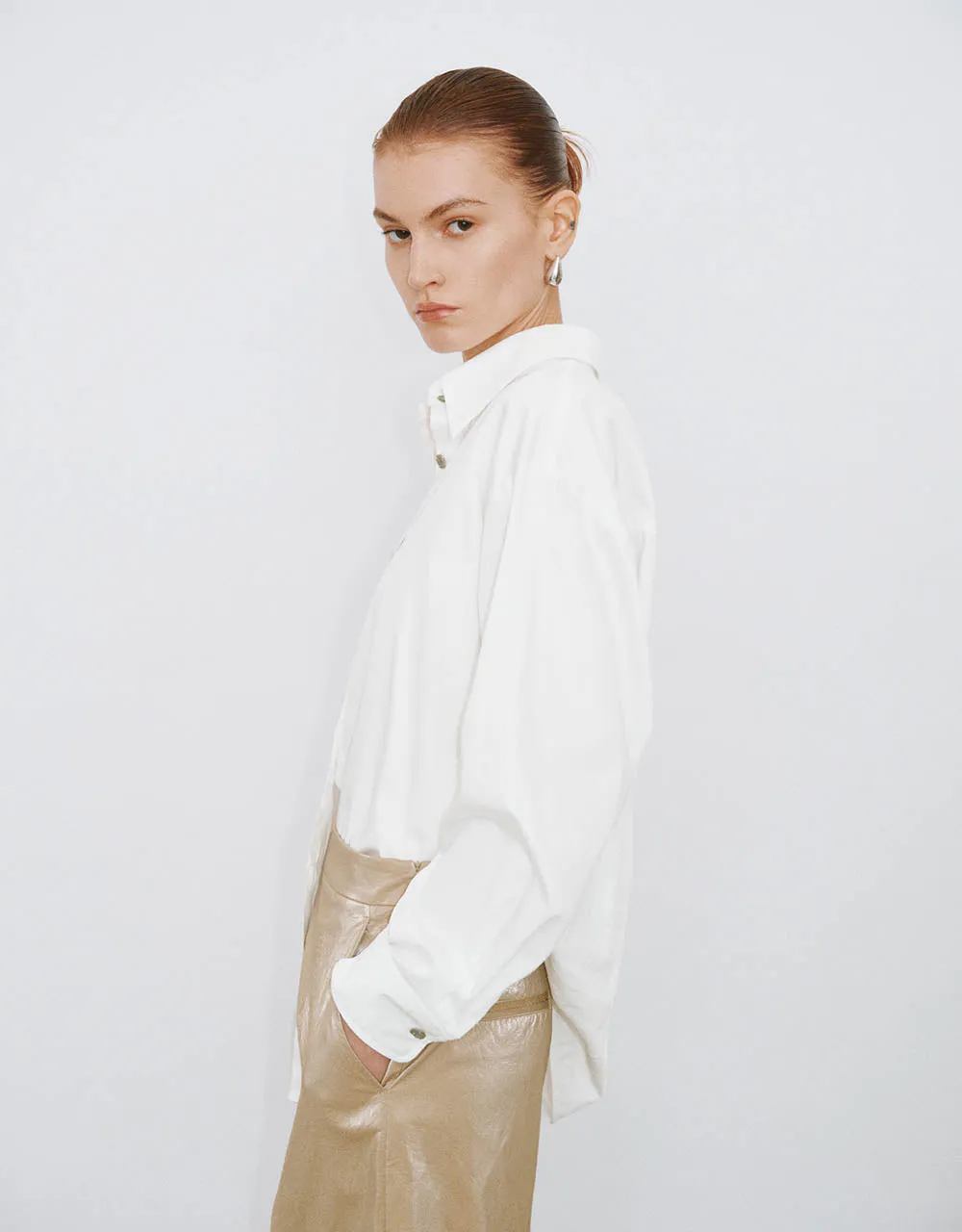 Button Up Loose Shirt sold by Urban Revivo product image thumbnail 3