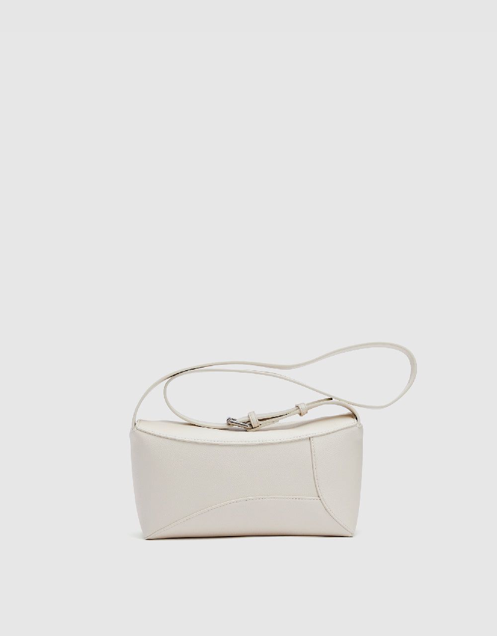 Vegan Leather Shoulder Bag sold by Urban Revivo product image thumbnail 4