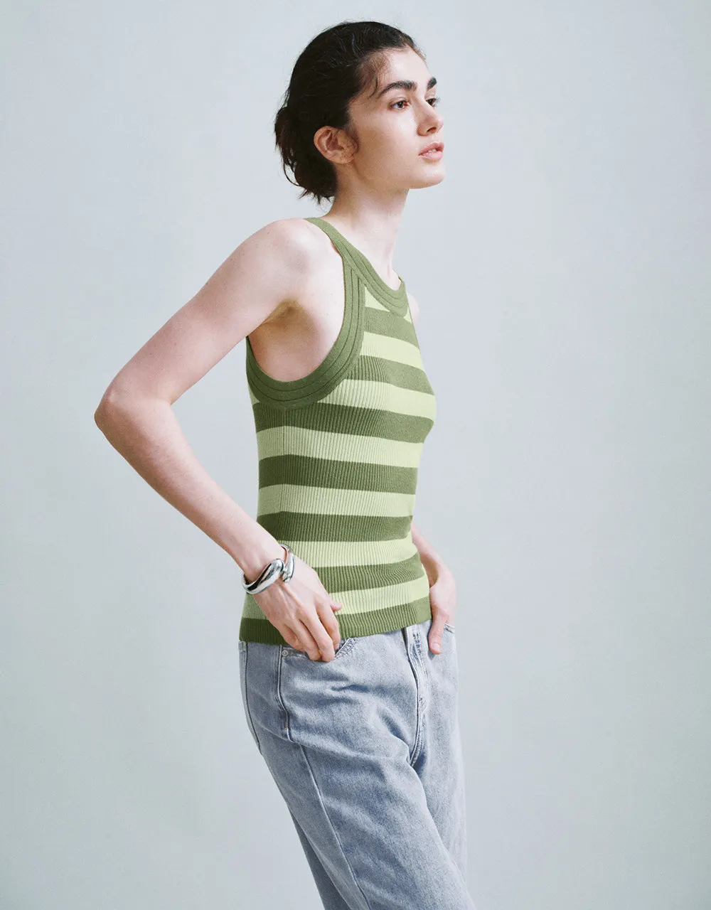 Striped Crew Neck Knitted Tank Top sold by Urban Revivo product image thumbnail 3