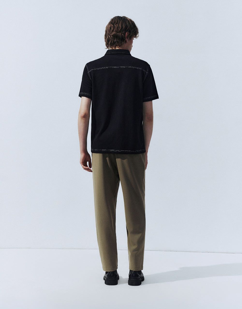 Loose Carrot Fit Pants sold by Urban Revivo product image thumbnail 5