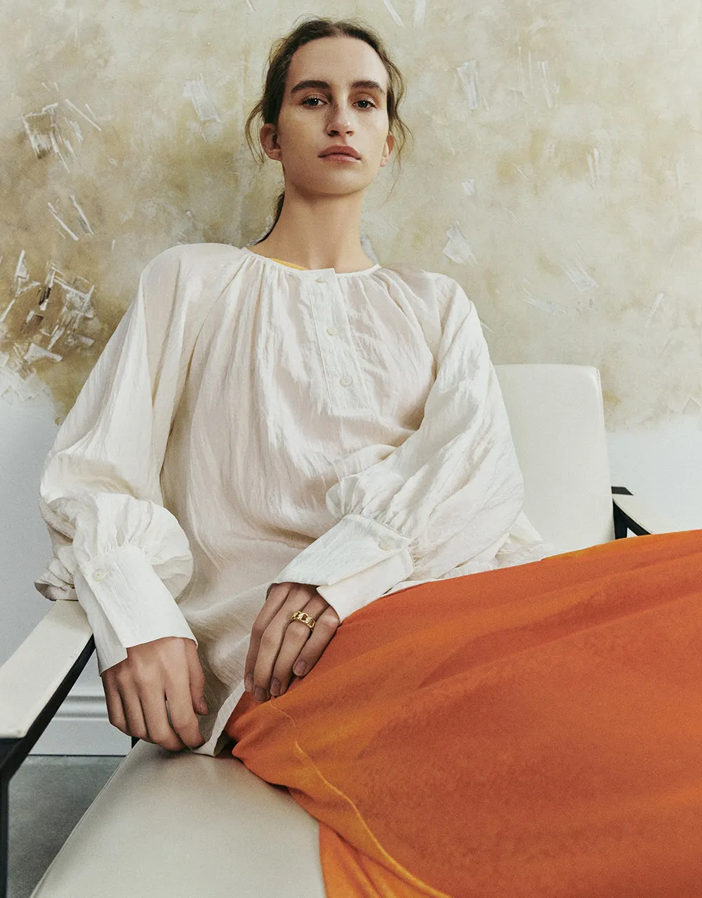 Raglan Sleeve Crew Neck Overhead Shirt sold by Urban Revivo product image thumbnail 3