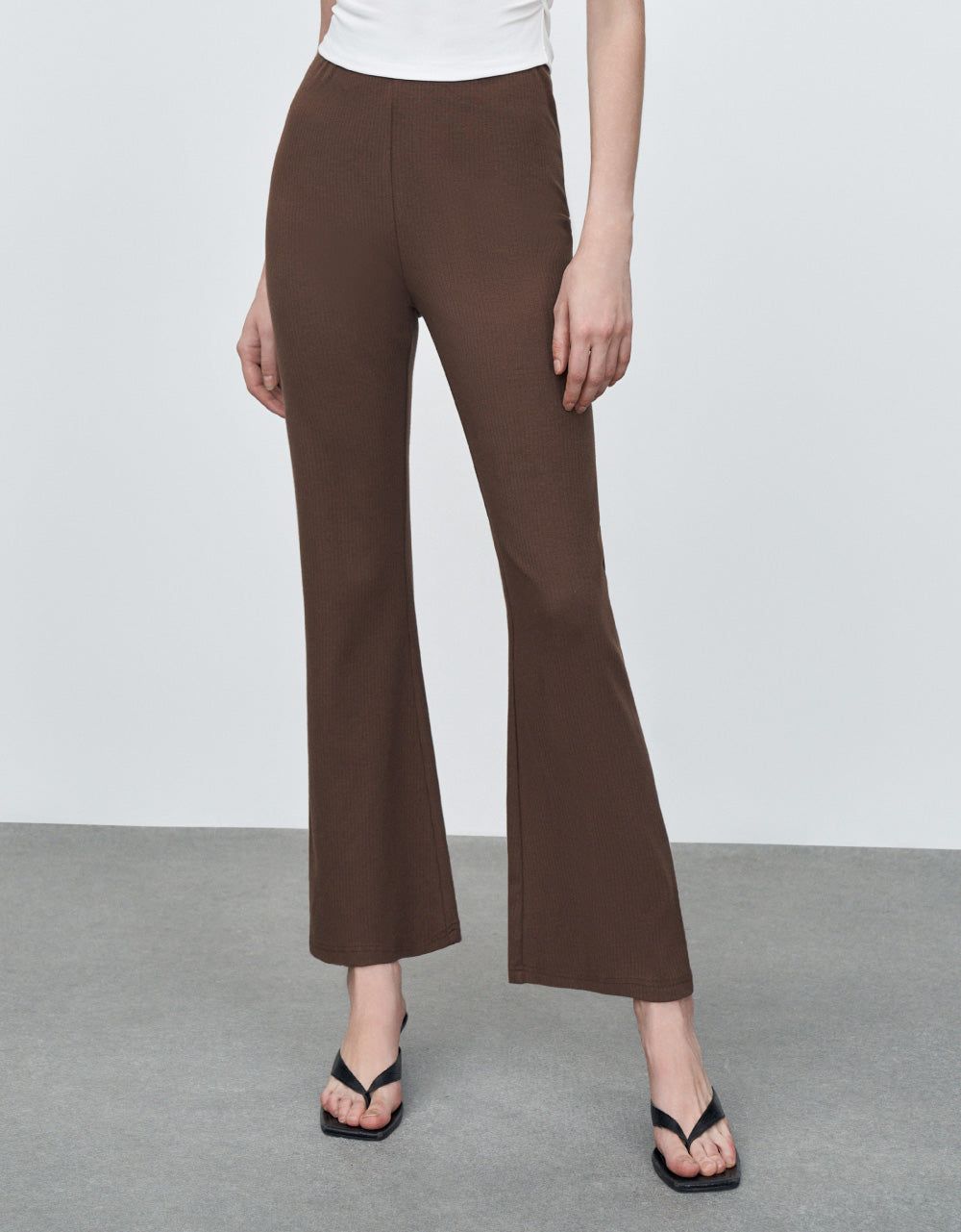 Textured Straight Pants sold by Urban Revivo product image thumbnail 5