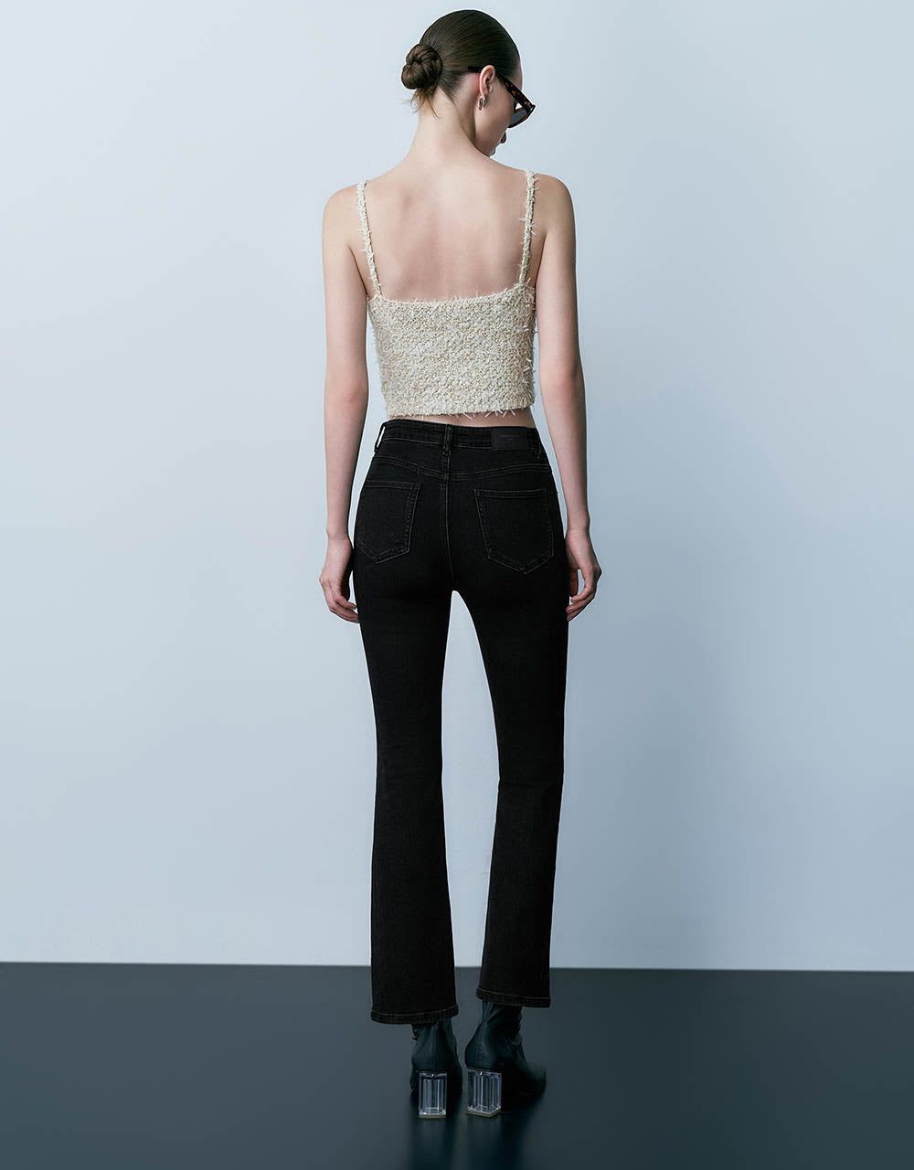 Split Hem Straight Jeans sold by Urban Revivo product image thumbnail 5