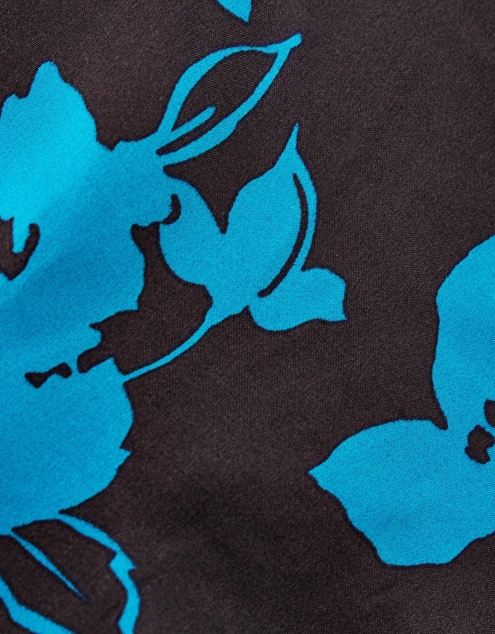 Floral Print Cowl Neck Cami Top sold by Urban Revivo product image thumbnail 2