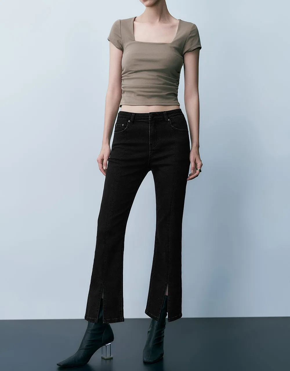 Split Hem Straight Jeans sold by Urban Revivo product image thumbnail 4