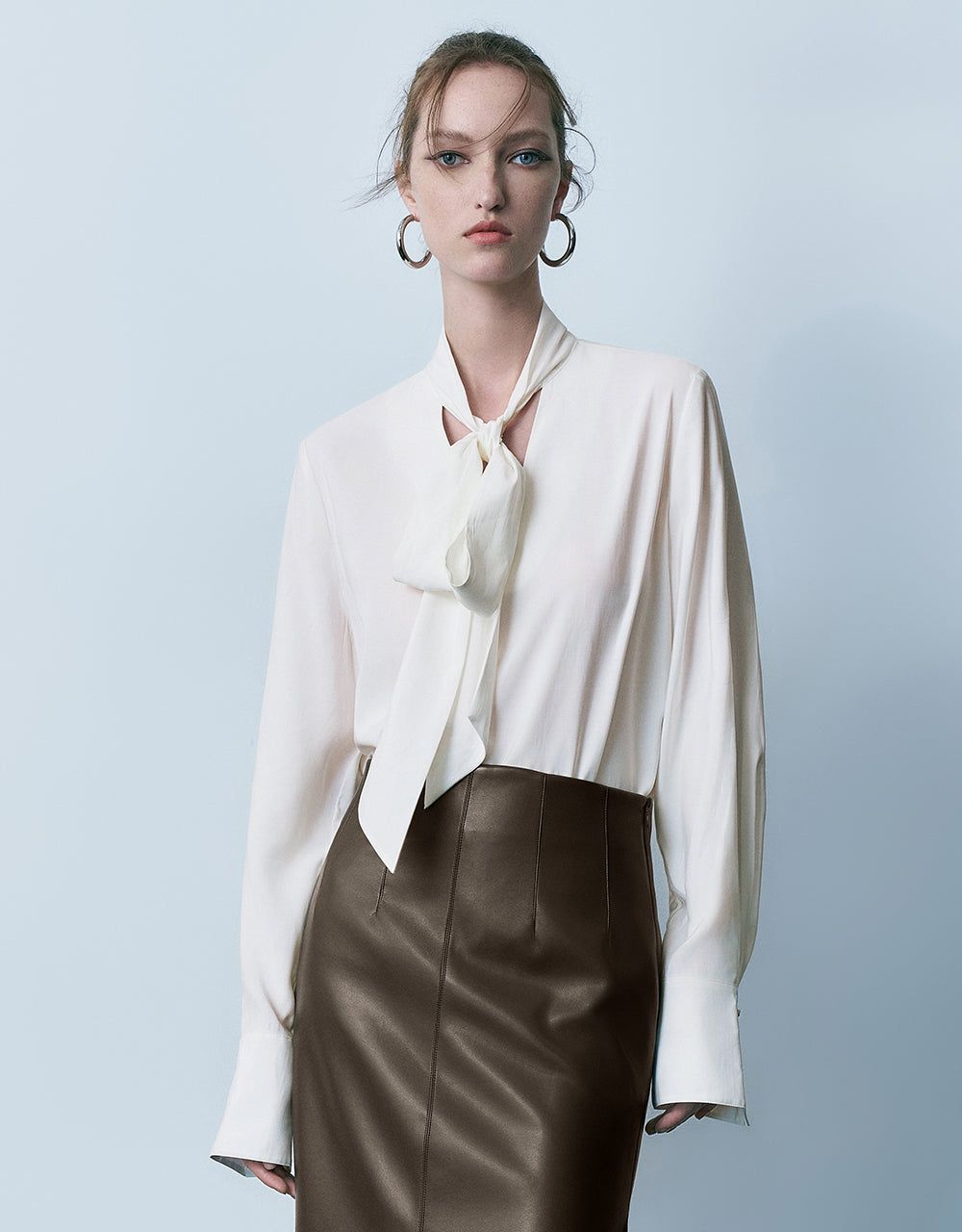 Straight V-Neck Overhead Shirt sold by Urban Revivo