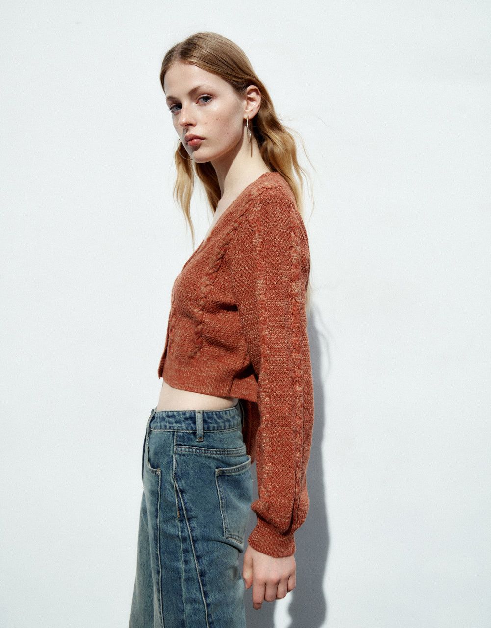 Drop Shoulder Sleeve V-Neck Knitted Cardigan sold by Urban Revivo product image thumbnail 2
