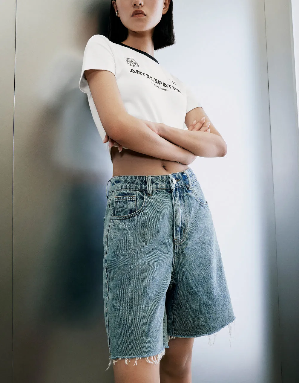 Crew Neck Regular T-Shirt sold by Urban Revivo product image thumbnail 3