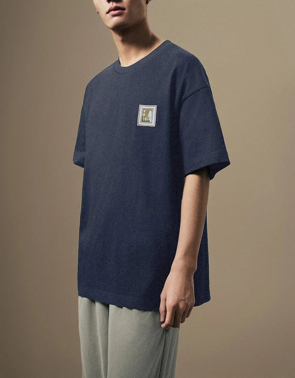 Crew Neck Straight T-Shirt sold by Urban Revivo product image thumbnail 3