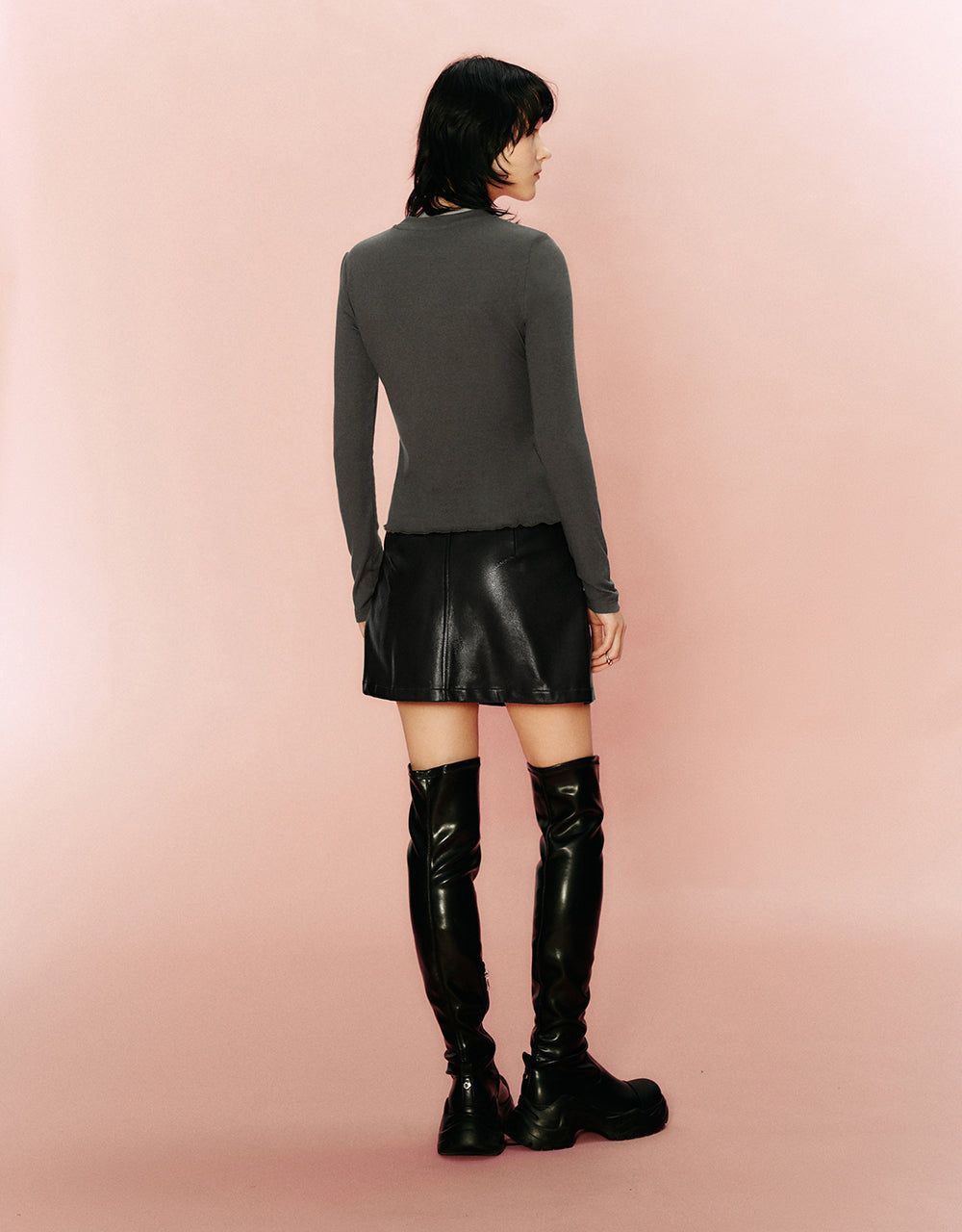 Letter Printed Crew Neck Skinny T-Shirt sold by Urban Revivo product image thumbnail 5