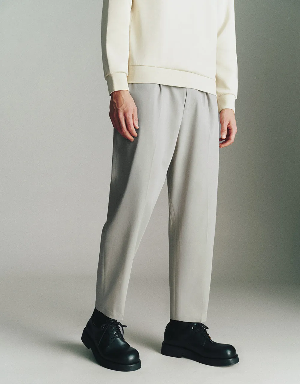 Carrot Fit Pants sold by Urban Revivo product image thumbnail 4