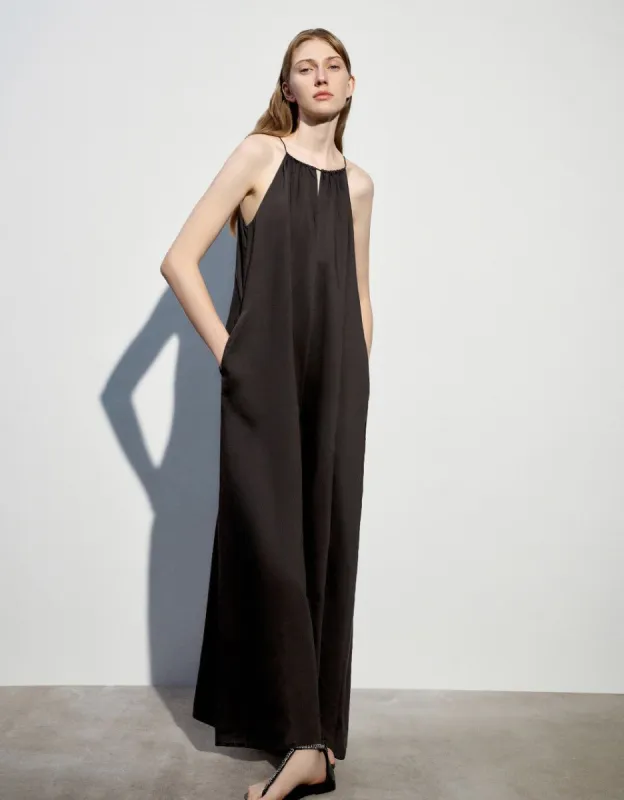 Woven Loose Jumpsuit sold by Urban Revivo